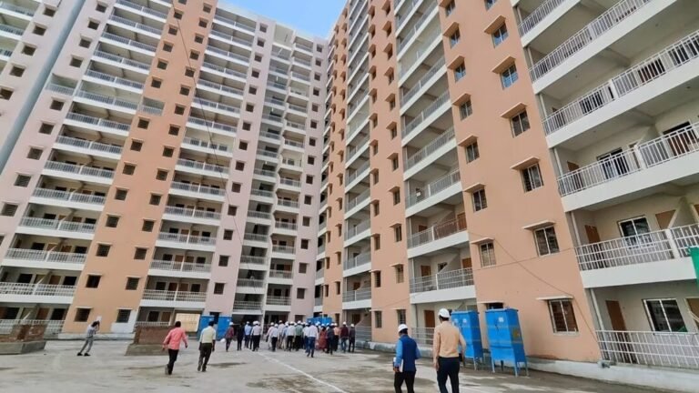 DDA Launches Affordable Housing Scheme “Apna Ghar Awaas Yojana 2025” to Provide 7,500 Flats in DelhiDDA Launches Affordable Housing Scheme “Apna Ghar Awaas Yojana 2025” to Provide 7,500 Flats in Delhi